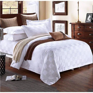 Viesnīcas stila gultas veļas komplekti